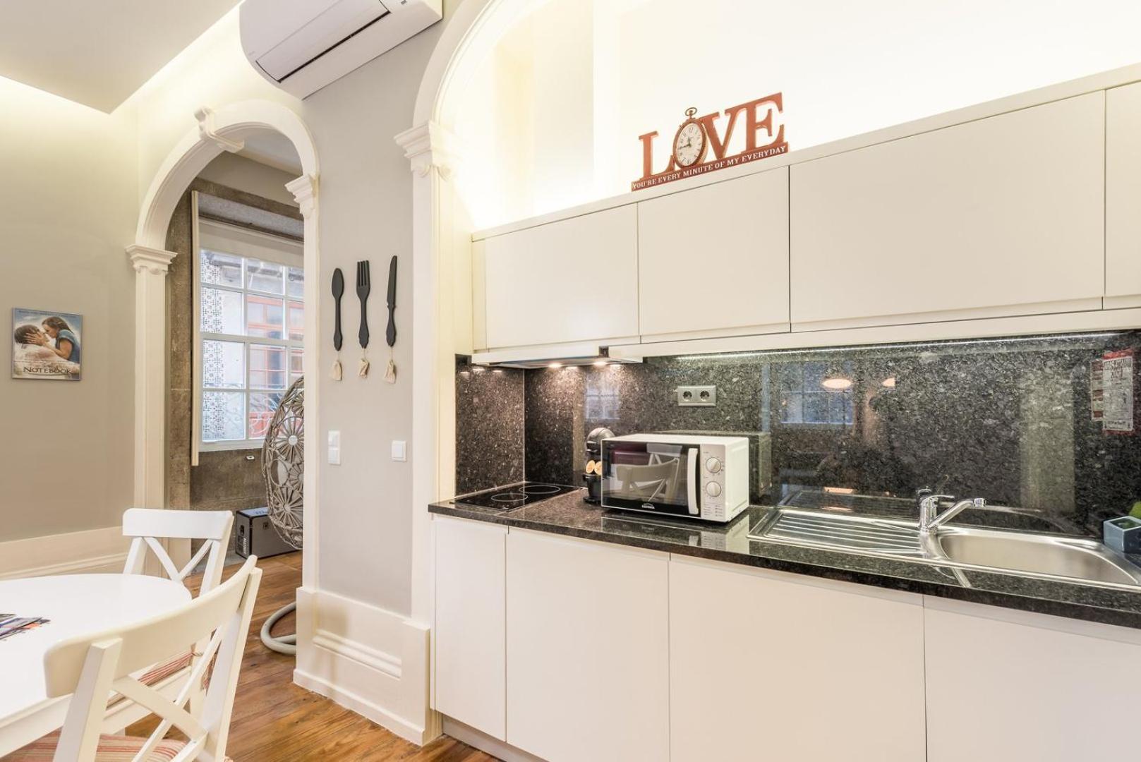 Apartament Guestready - Chic Retreat In The Heart Of Porto Zewnętrze zdjęcie